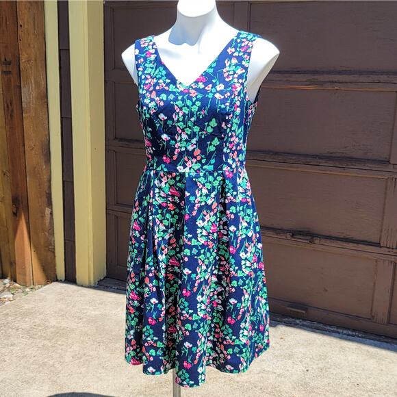 Nine West fit & flare double V neck sleeveless floral dress w-pockets size 6 - Picture 2 of 15